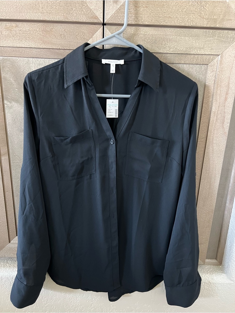 Black Long-Sleeve Button Front Shirt - Lightweight Women’s Shirt